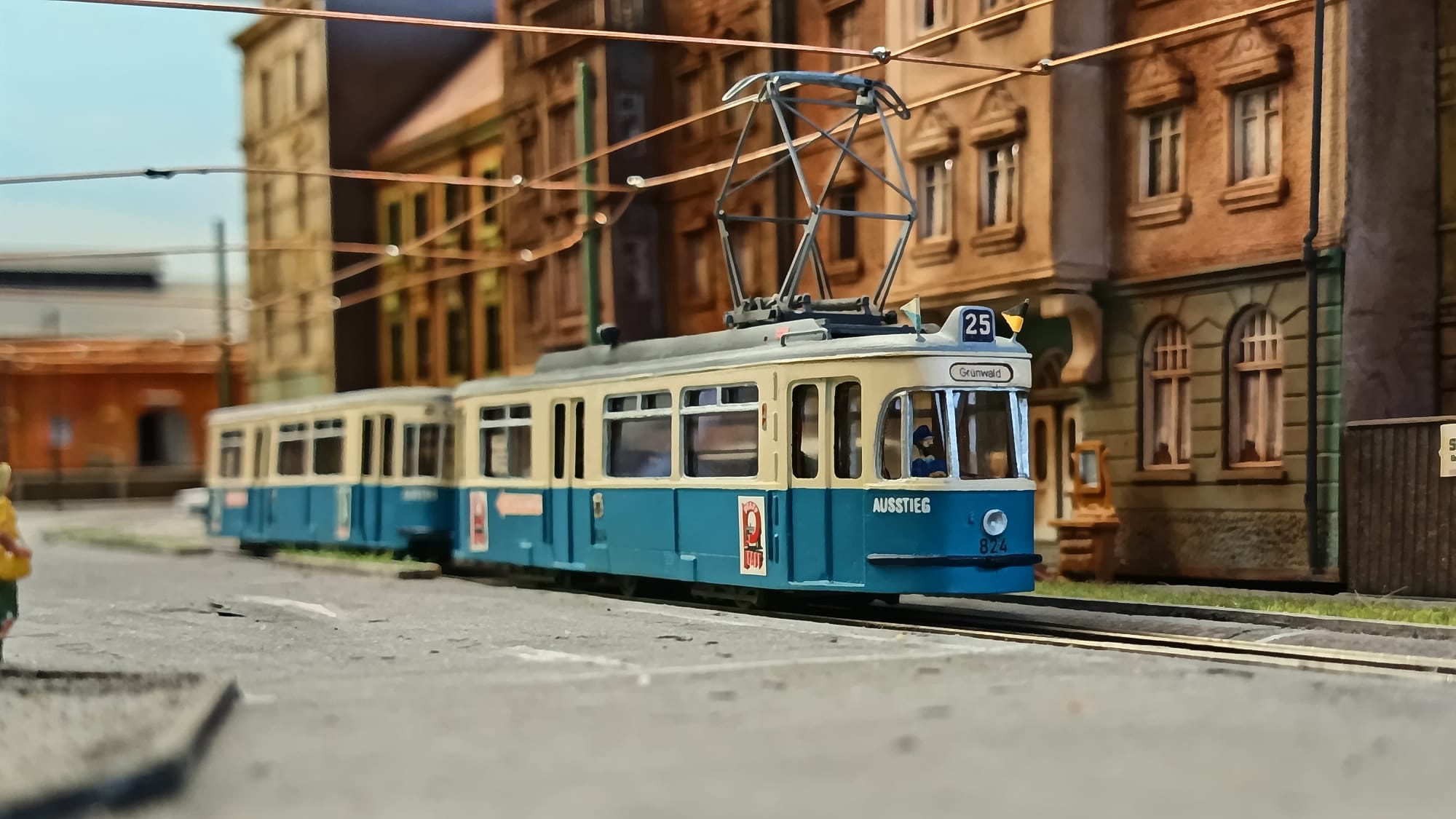 Straßenbahn (bay. Tram)